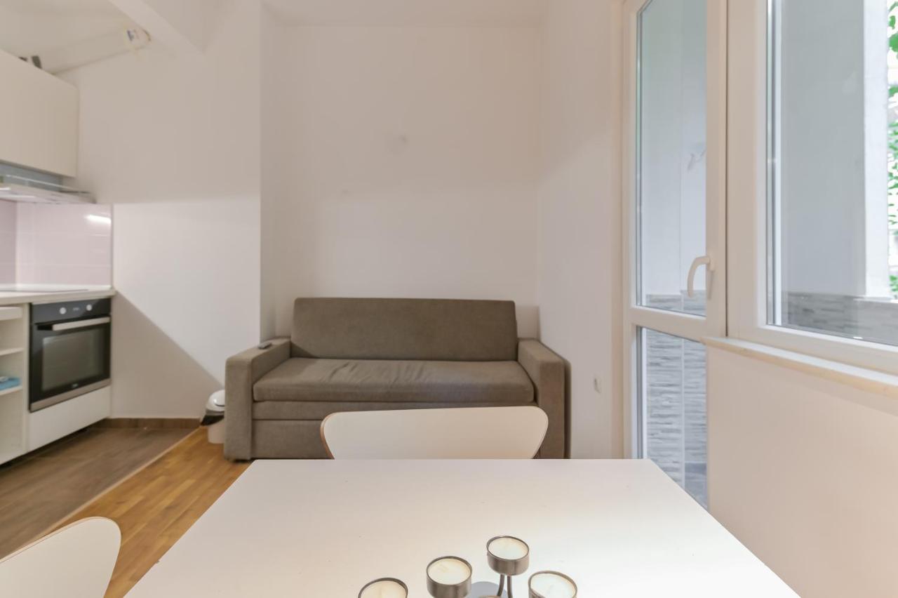 Bright In The Heart Of The By Flat Mаnager * Софія